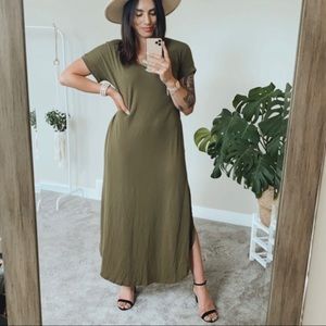 Short sleeve casual dress with pockets